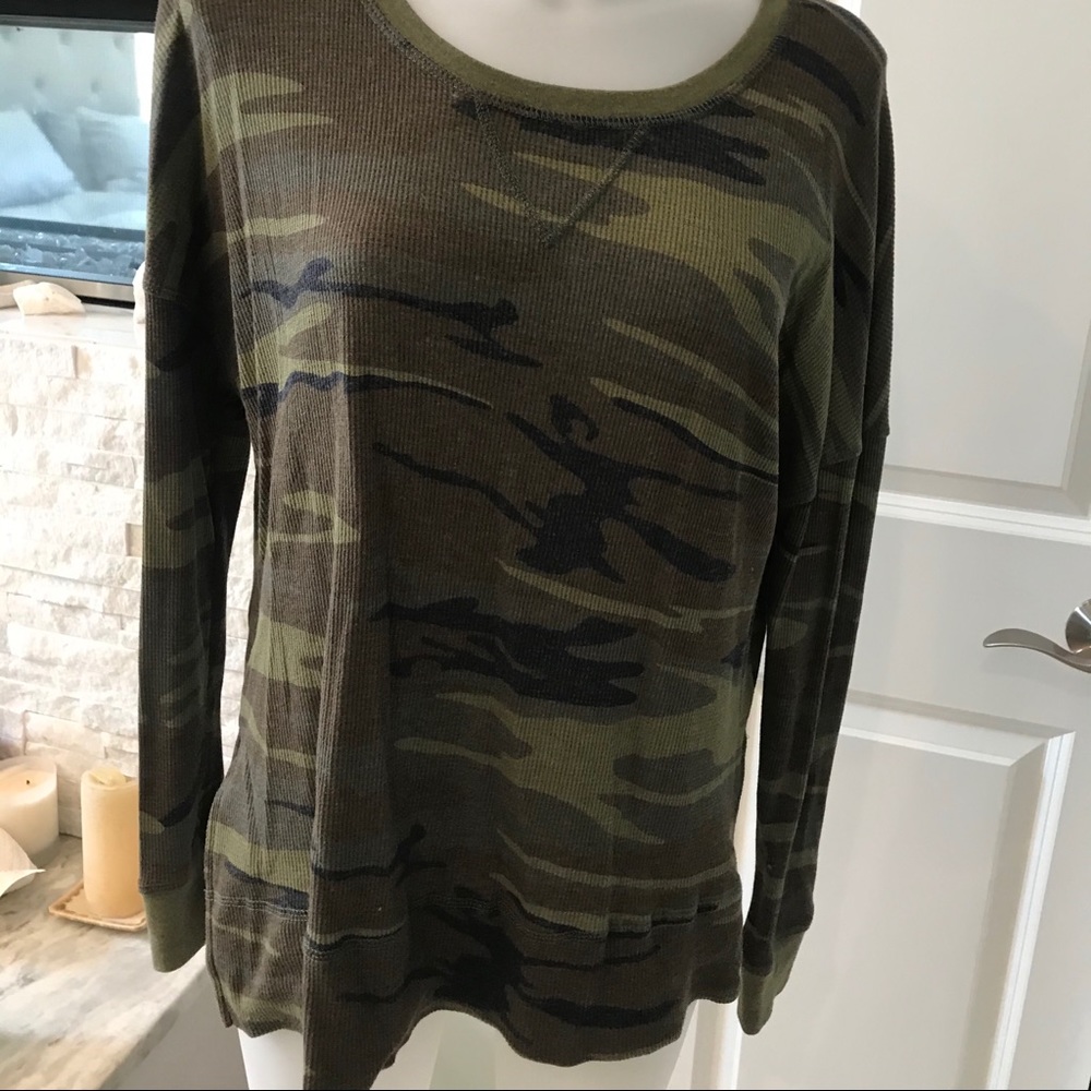 Z Supply Camo thermal tunic